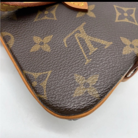 Louis Vuitton Pochette Marelle - Picture 8 of 15